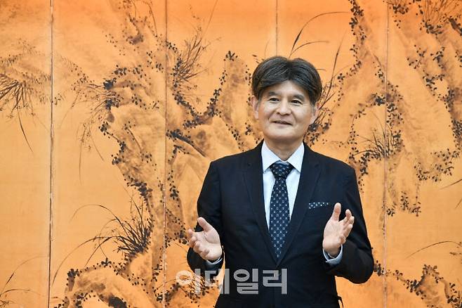 일본 고토쿠인 사토 다카오 주지가 24일 서울 종로구 국립고궁박물관에서 ‘관월당’ 일본 귀환과 관련한 인터뷰를 하고 있다. (사진=국가유산청)