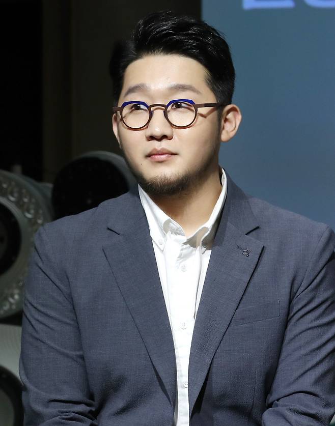 어반자카파 박용인이 2019년 3월 26일 오전 서울 용산구 이태원 스트라디움에서 열린 ‘월간윤종신X빈폴' 뮤직 프로젝트 '이제 서른' 제작 발표회에 참석했다. /뉴스1