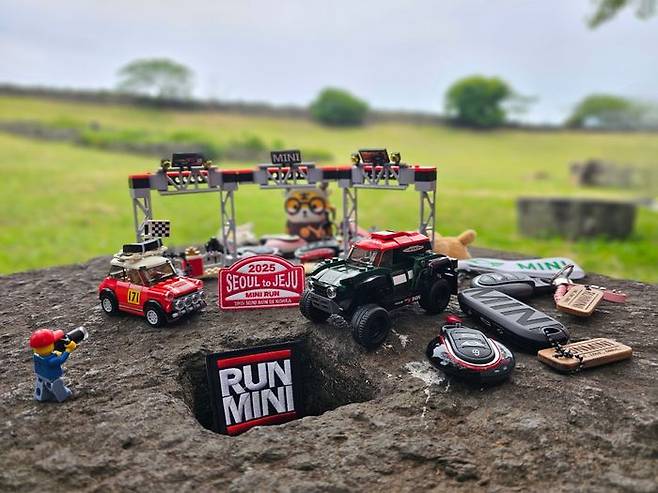 2025 미니런 '레고 미션'을 달성한 참가자들이 찍은 완성본.ⓒ미코 회원 제공