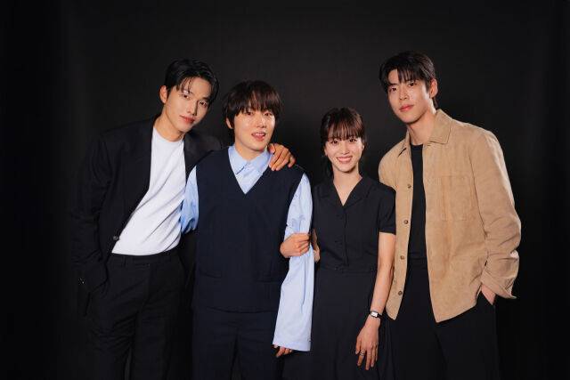 왼쪽부터 배우 이정식, 윤현수, 홍화연, 최우성 / 티빙
