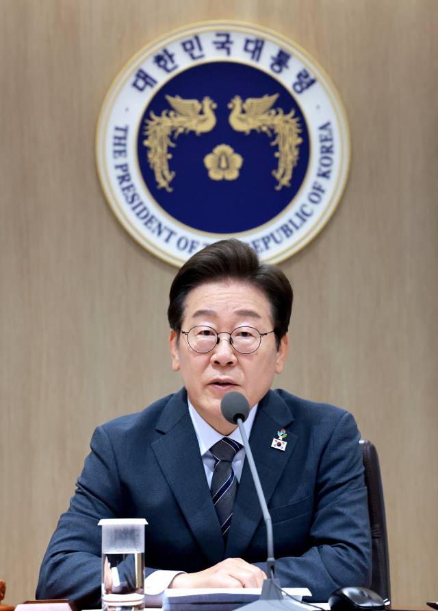 ▲이재명 대통령이 24일 서울 용산 대통령실 청사에서 열린 국무회의에서 발언하고 있다. ⓒ연합뉴스