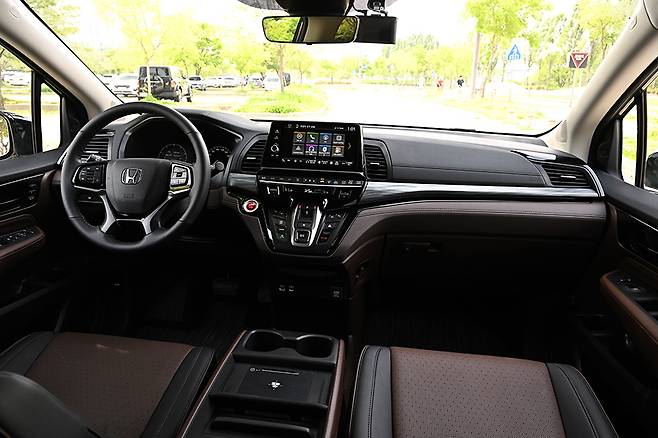 혼다 오딧세이. 사진: 김학수 기자