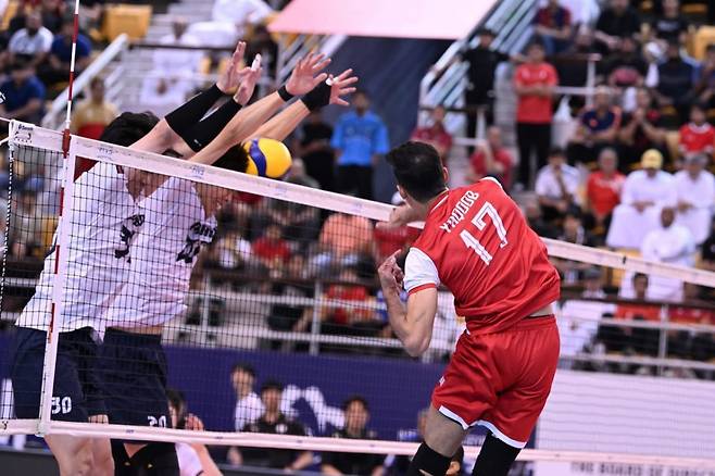 24일 바레인 마나마에서 열린 2025 아시아배구연맹(AVC) 네이션스컵 준결승 한국과 바레인의 경기 모습. /사진=아시아배구연맹(AVC) SNS 캡처