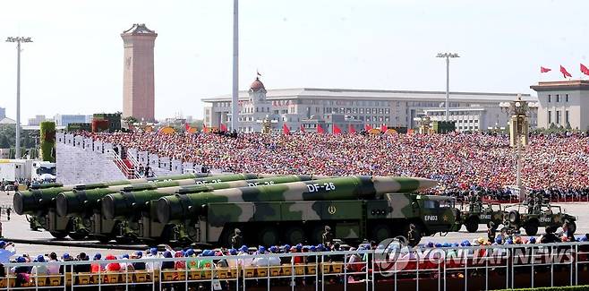 2015년 톈안먼광장에서 열린 중국 승전 70주년 기념 열병식 [연합뉴스 자료사진]