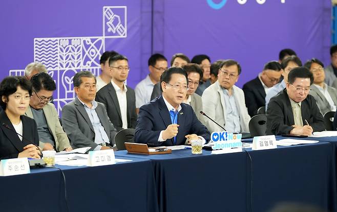 김영록 전남지사, 광양서 정책 비전 투어 [전남도 제공.재판매 및 DB 금지]