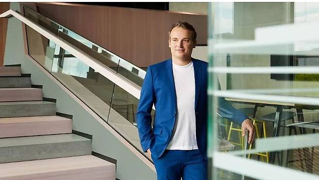 크리스티안 클라인 CEO는 스스로를 ‘SAP의 아이’라고 칭할 정도로 SAP에서 다양한 보직을 경험하며 성장한 인물이다. 그는 39세의 젊은 나이에 SAP CEO에 올랐고, 지금도 DAX 상장사 CEO 중 가장 젊다. SAP 제공