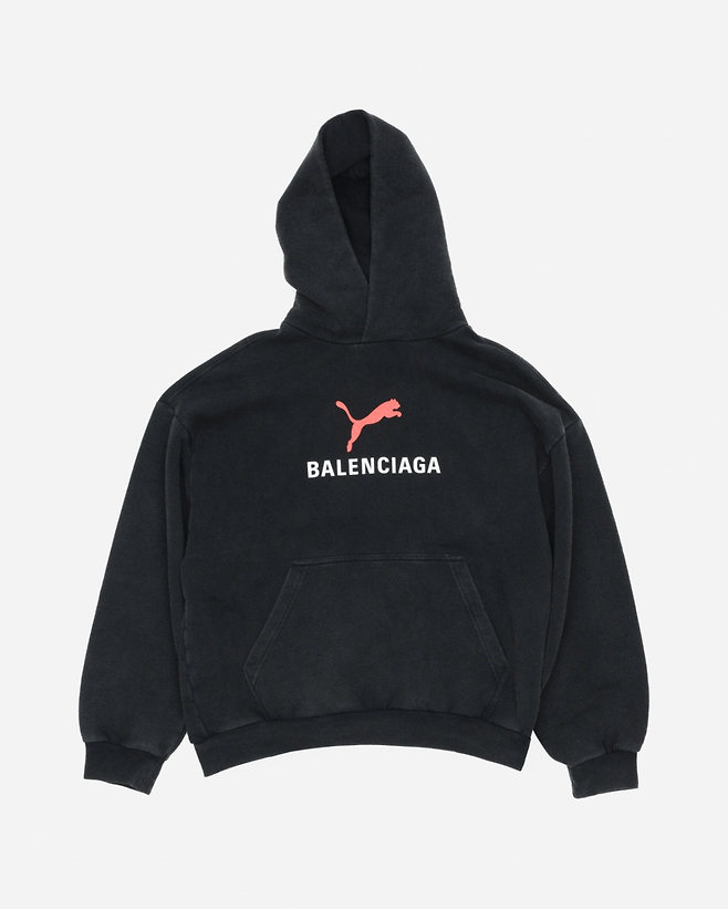 발렌시아가 x 푸마 콜라보레이션