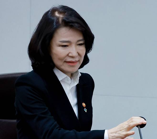 이진숙 방송통신위원장이 24일 서울 용산 대통령실 청사에서 열린 국무회의에 참석하고 있다. 연합뉴스