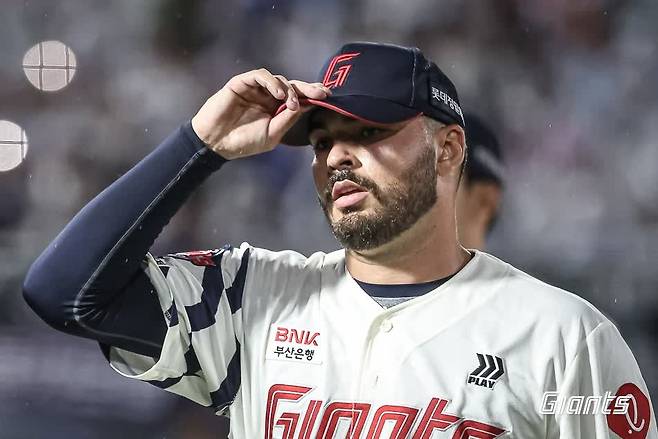 롯데 자이언츠 외국인 투수 알렉 감보아. 롯데 제공