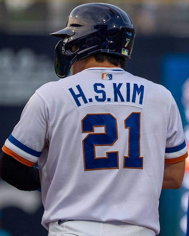 [서울=뉴시스] 메이저리그(MLB) 복귀를 위해 탬파베이 레이스 산하 더럼 불스 소속으로 재활 경기에 나서는 김하성. (사진=더럼 불스 공식 인스타그램) 2025.06.21. photo@newsis.com *재판매 및 DB 금지