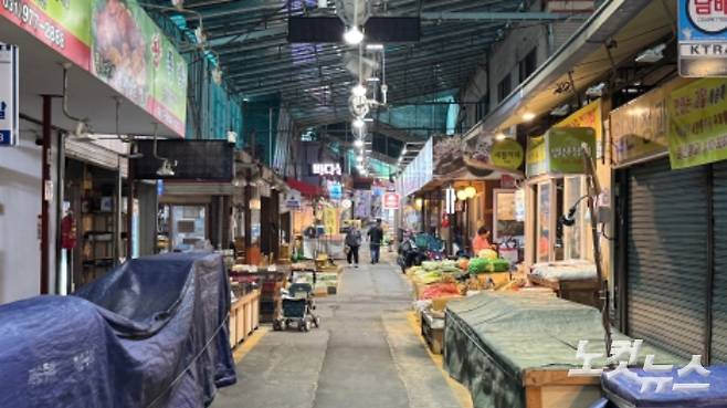 경기도 고양시 일산전통시장의 한산한 풍경. 김다연 인턴기자