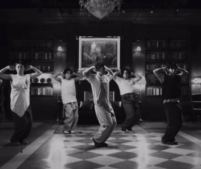 /사진='리듬이 깨져' 뮤직비디오 캡처