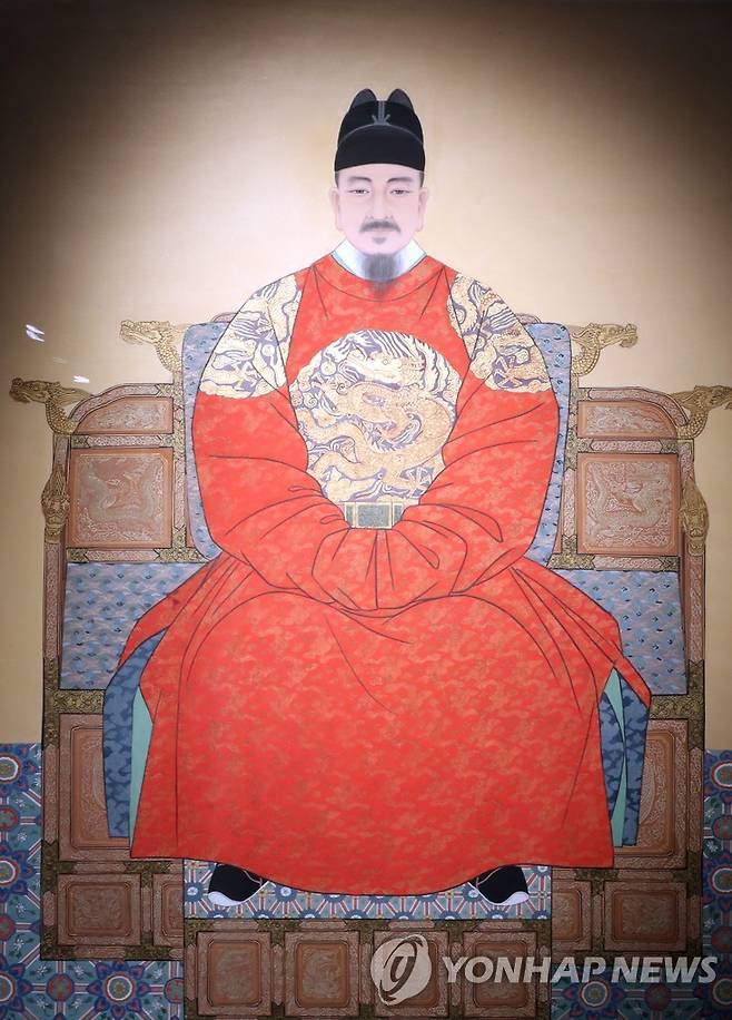 세종대왕 표준 영정  (여주=연합뉴스) 조보희 기자 = 세종대왕 표준 영정. 운보 김기창이 그렸다. 세종대왕역사문화관 전시품. 2021.1.12