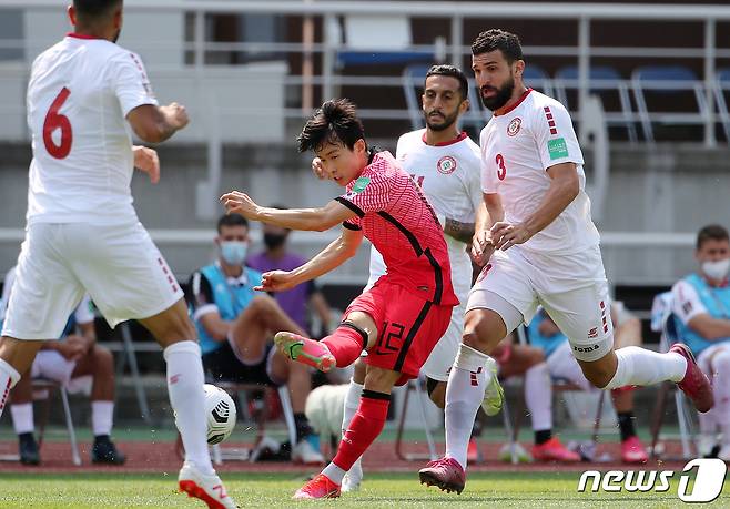 한동안 대표팀 오른쪽 수비라인의 주인이었던 김문환. ⓒ News1 김진환 기자