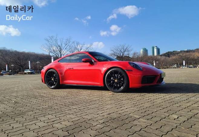 포르쉐 911 카레라 (911 Carrera)