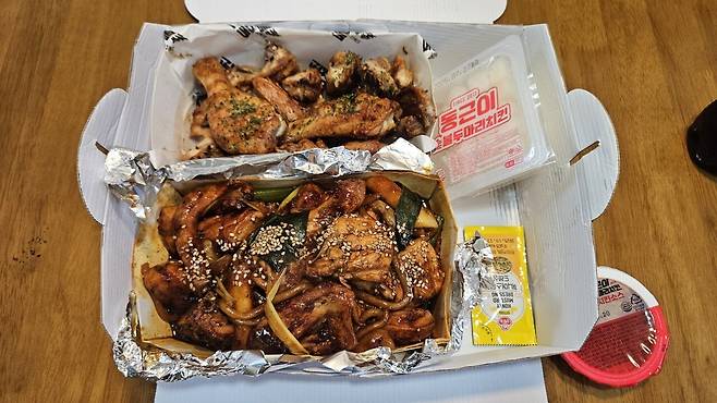 20250625_183124.jpg 저녁 숯불바베큐 치킨에 한잔