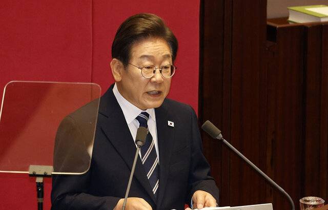 이재명 대통령이 26일 국회 본회의장에서 추가경정예산 시정연설을 하고 있다. 국회사진기자단