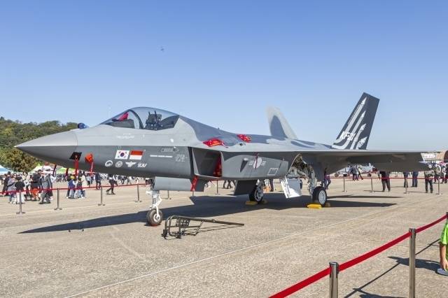 방위사업청과 한국한공우주산업(KAI), 한화에어로스페이스는 이르면 26일 오후 KF-21 추가 양산계약을 체결한다. KF-21 사업에 정통한 소식통은 “방사청과 KAI, 한화에어로스페이스가 오늘 오후 KF-21 총 20대 추가물량 양산계약을 체결할 예정”이라며 “늦어도 이번 주 중으로 계약을 마무리할 것으로 알고 있다”고 밝혔다. [헤럴드DB]