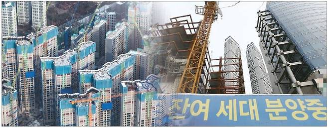 지방 부동산 시장이 좀처럼 침체에서 벗어나지 못하고 있다. 지난 4월 말 기준 지방 미분양물량은 5만1888가구로 전국 미분양 물량 6만7793가구 중 76.5%에 달한다. 사진은 아파트 신축 현장 모습(왼쪽)과 잔여세대 분양을 홍보하고 있는 미분양 단지의 모습  [연합]