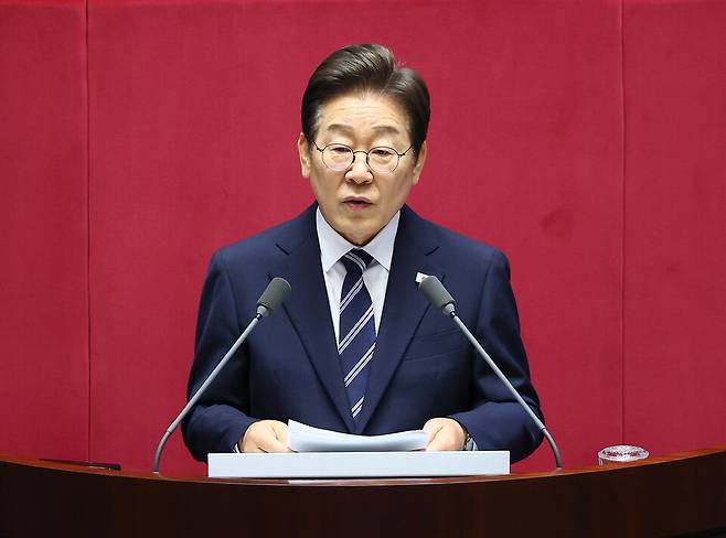 이재명 대통령이 26일 국회에서 추가경정예산 시정연설을 하고 있다. ⓒ 연합뉴스