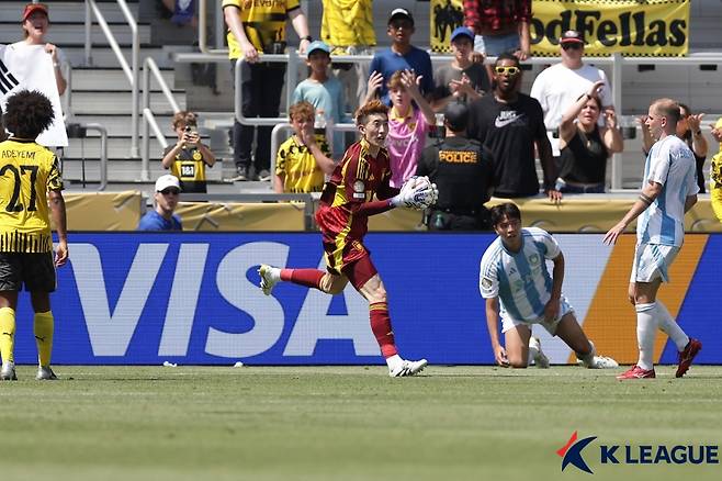 조현우(가운데). /사진=한국프로축구연맹 제공