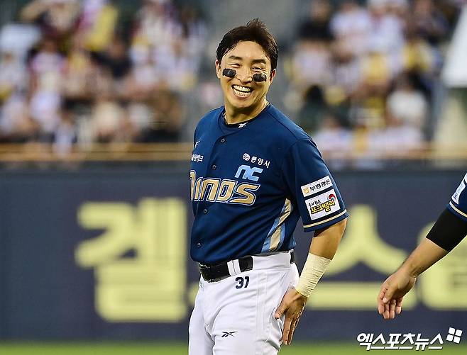 NC 다이노스 베테랑 타자 손아섭이 26일 창원NC파크에서 2025 신한 SOL Bank KBO리그 롯데 자이언츠와 팀 간 8차전 선발 라인업에서 빠졌다. 사진 엑스포츠뉴스 DB