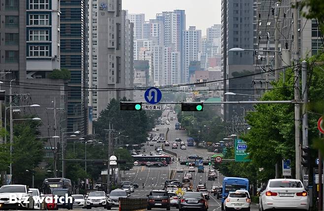 27일 서울 아파트값이 가파르게 치솟는 가운데 한 주간 0.98% 오른 마포구의 모습이 보이고 있다./사진=이명근 기자 qwe123@
