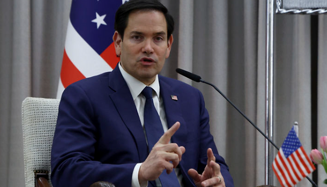 마코 루비오 미국 국무장관이 2월 16일 이스라엘에서 기자회견을 하고 있다. ⓒAP/뉴시스