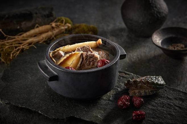 프리미엄 한우 갈비탕. 호텔신라 제공