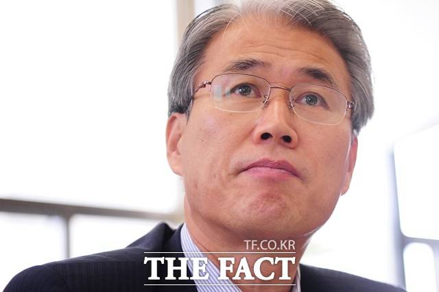 이양수 국민의힘 의원은 국가보훈부로부터 제출받은 인사청문회 자료를 검토한 결과, 공직선거법 위반으로 권오을(사진) 후보자가 반환해야 할 선거보전비용 2억7462만원을 현재까지 반환하지 않고 있다고 28일 밝혔다. /배정한 기자