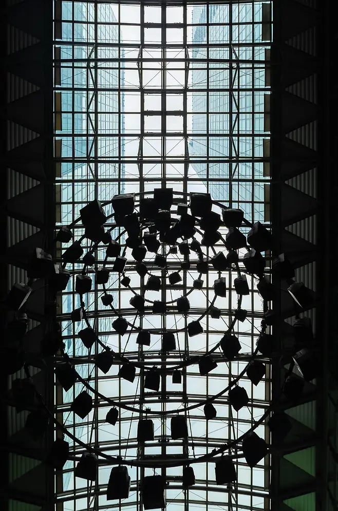 24b0d76bb08a68e879bad4a536ef203e94f37ce1a003ad70