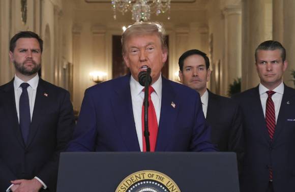 이란 공격 후 트럼프 대통령이 대국민 연설을 하고 있다. [사진=AP/연합뉴스]