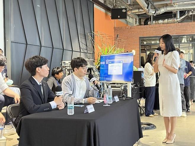 ▲ 한국 최고의 작사들이 모인 만큼, 승자 예측이 쉽지 않은 모습입니다