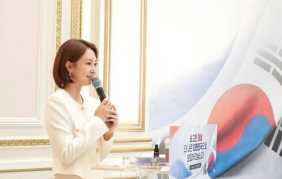 아나운서 출신 방송인 오정연이 지난 27일 청와대 영빈관에서 열린 ‘호국보훈의 달, 대통령의 초대’ 행사 사회를 맡았다. 사진 오정연 인스타그램 캡처