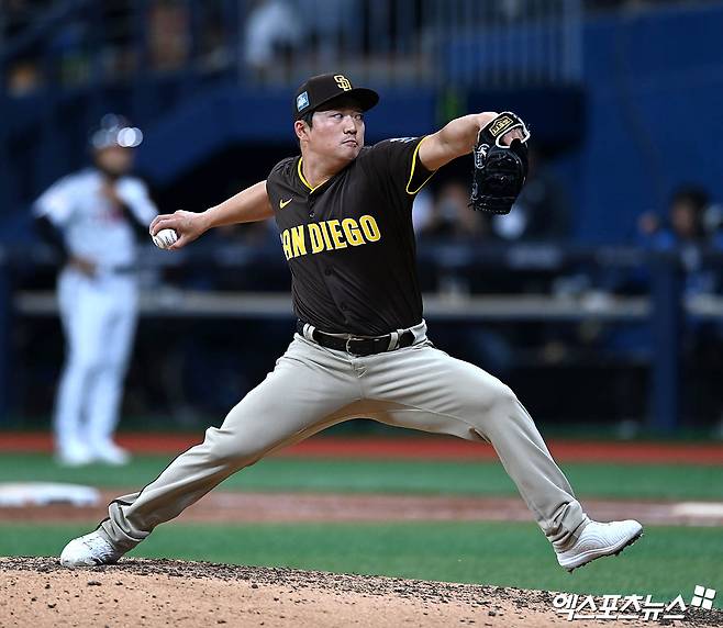 디트로이트 타이거스 소속 트리플A 톨리도 머드헨스 투수 고우석이 이적 뒤 첫 트리플A 경기 등판에 나서 1이닝 19구 2피안타 1탈삼진 1실점을 기록했다. 엑스포츠뉴스 DB