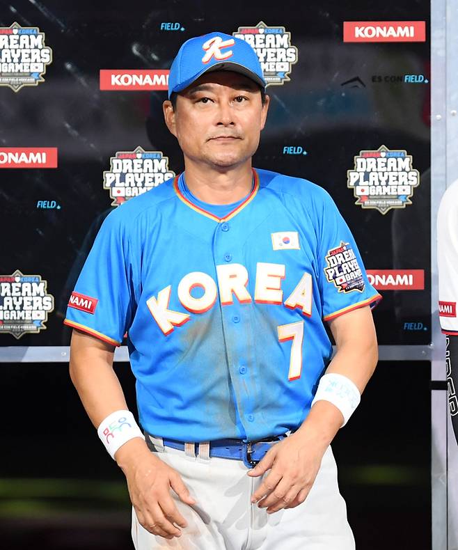 지난해 일본 홋카이도 에스콘필드에서 열린 한일 드림 플레이어즈 게임에서 MIP에 선정된 이종범. 사진공동취재단 2024.07.22