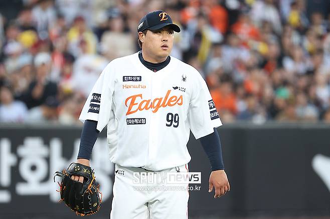 ▲ 내전근 부상을 털어내고 29일 인천 SSG전에서 복귀전을 가지는 류현진 ⓒ곽혜미 기자