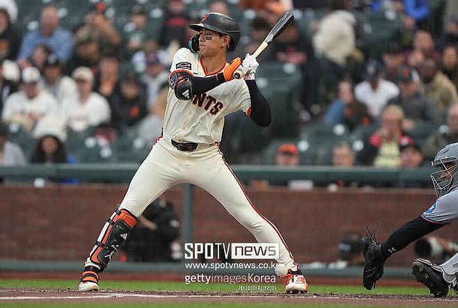 ▲ 이정후는 6월 들어 최악의 타격 성적으로 시즌 초반에 벌어둔 수치를 사실상 다 까먹었다