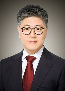 황정훈  법무법인 율촌 변호사 (게임산업팀 공동팀장)