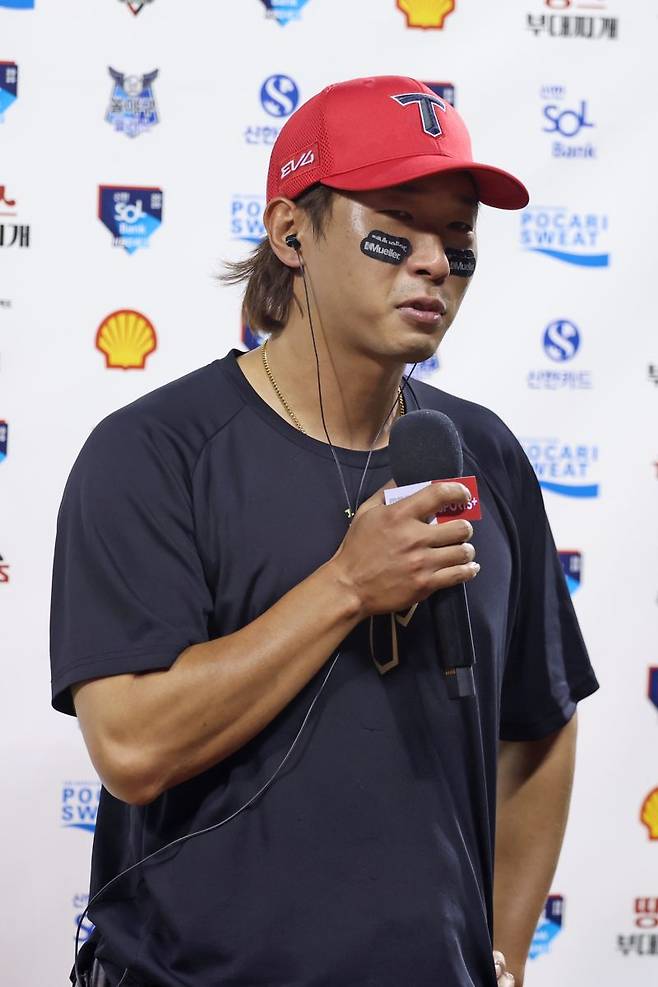 KIA 타이거즈 고종욱이 경기 후 인터뷰를 하고 있다.KIA 타이거즈 제공