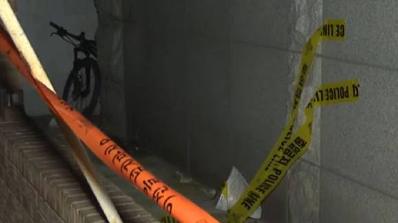 서울시 관악구 신림동 일대에서 흉기난동 사건이 벌어져 시민 2명이 다치고 용의자가 숨졌다. 사진은 사건 현장. [사진=연합뉴스 TV 방송화면 캡처]