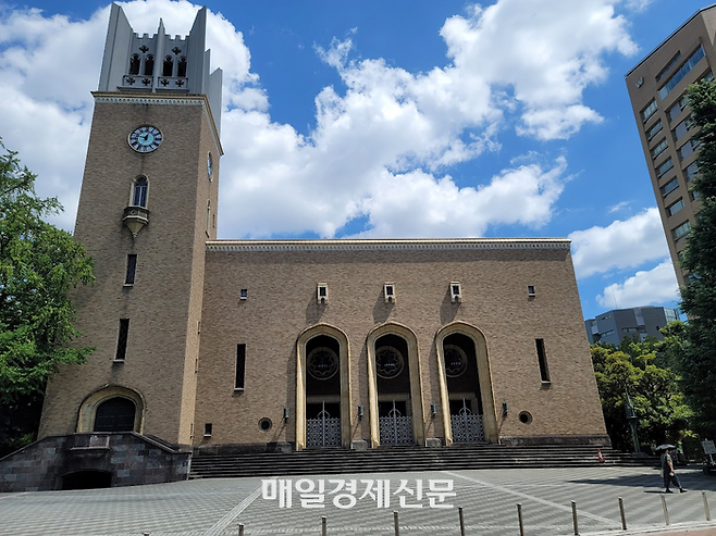 일본 와세다대의 상징인 오쿠마강당 모습. [도쿄 이승훈 특파원]
