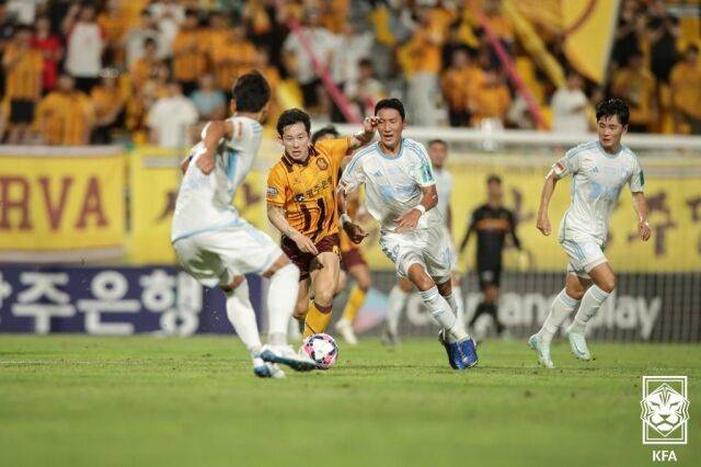 지난해 코리아컵 준결승 광주FC와 울산 HD의 경기 장면./대한축구협회