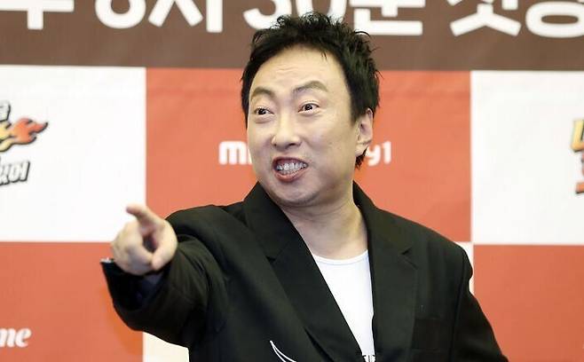 박명수가 정신과 상담 사실을 고백했다. 사진은 2023년 8월 14일 서울 마포구 스탠포드호텔에서 열린 MBC에브리원-라이프타임 신규 예능 '나는 지금 화가 나있어' 제작발표회에서 포즈를 취하는 박명수. 뉴시스