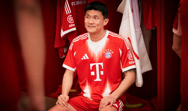 ▲ 독일에서 가장 높은 공신력을 자랑하는 '키커'도 정리를 검토하는 고액 연봉자 리스트에 레온 고레츠카, 세르주 그나브리와 함께 김민재를 언급했다. ⓒ 바이에른 뮌헨