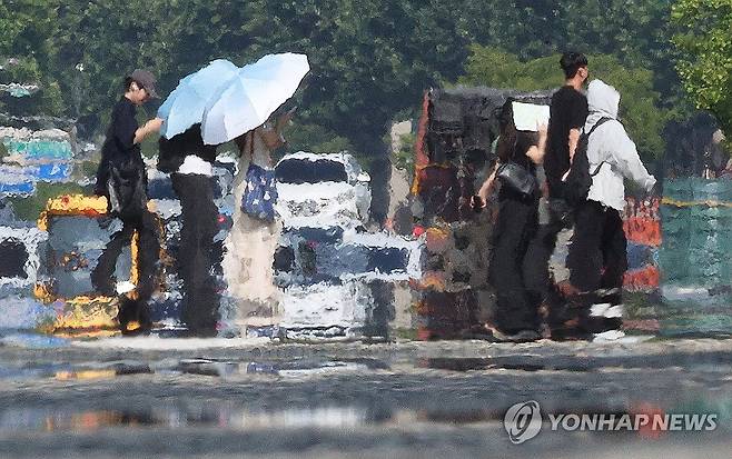 폭염주의보 [연합뉴스 자료사진]