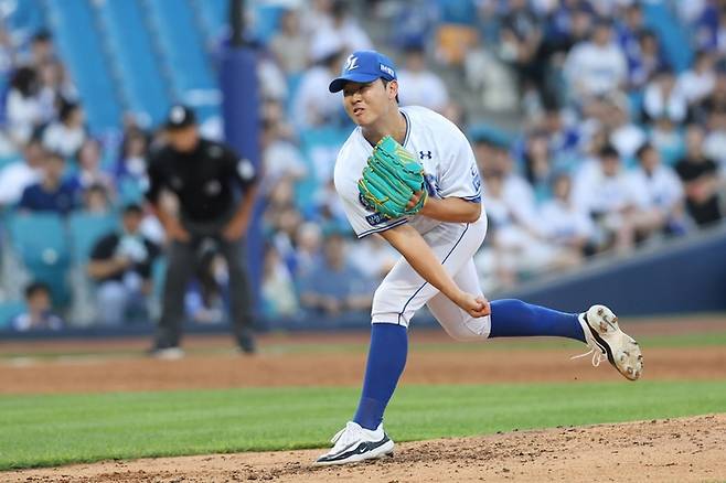 지난달 19일  대구 삼성라이온즈파크에서 열린 '2025 신한 SOL 뱅크 KBO리그' 삼성 라이온즈와 두산 베어스 경기에서 황동재가 마운드에 올랐다. <삼성 라이온즈 제공>