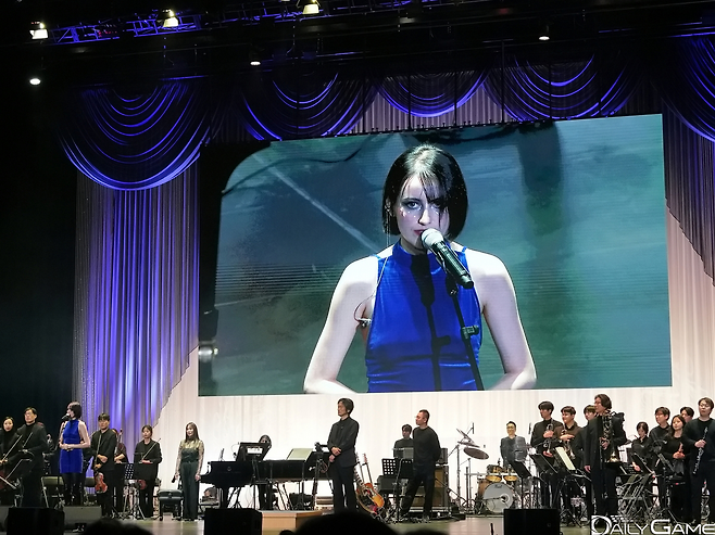 오케스트라 공연이라는 전통적인 방식으로 게임 음악 이라는 최신 콘텐츠를 다루는 기회가 늘고 있다.