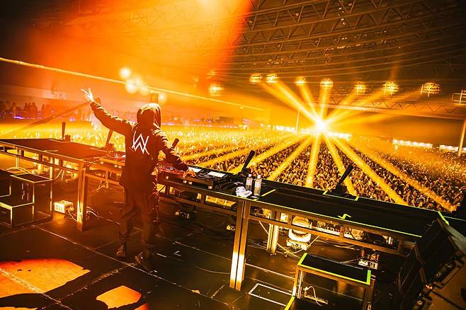 지난달 29일 일본 치바현 치바시의 마쿠하리 멧세에서 열린 ‘월드 디제이 페스티벌 재팬’ 현장. 비이피씨탄젠트 제공