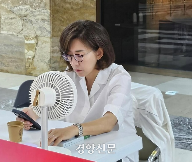 나경원 국민의힘 의원이 지난달 28일 국회에서 농성을 하고 있다. 나 의원 인스타그램 갈무리